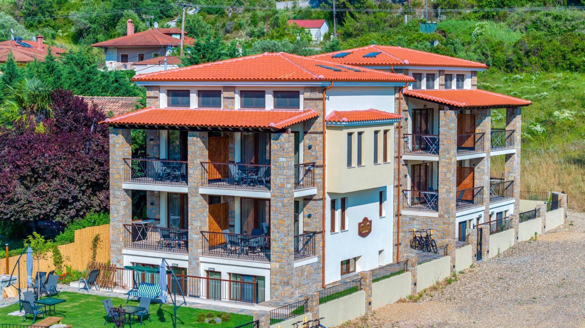 Penelope Luxury Suites Fourka Exterior photo